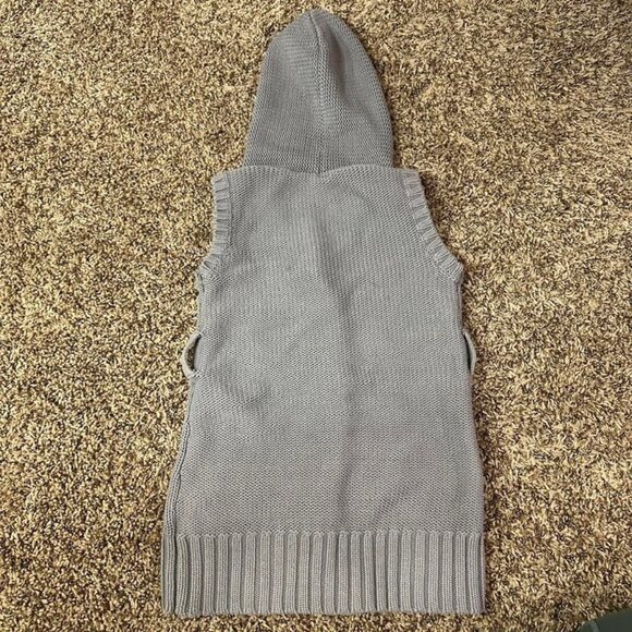 Women Hooded Sweater Vest - Picture 5 of 5